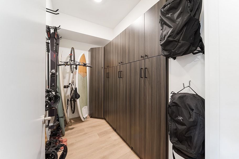 517 725 Marine Drive North Vancouver, BC - 23