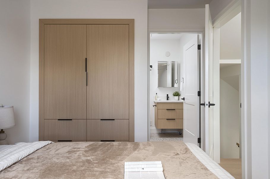 922 E 16th Avenue Vancouver, BC - 19