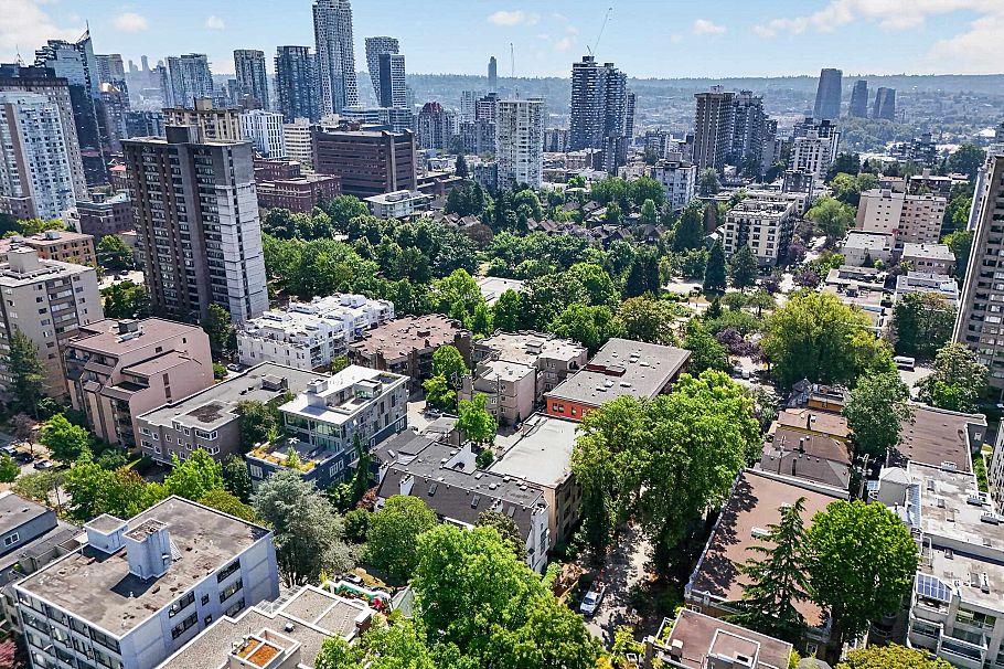202 936 Bute Street Vancouver, BC - 28