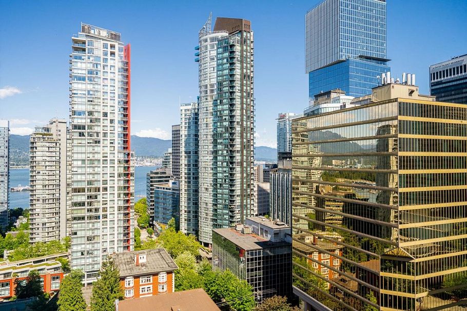 1803 1200 W Georgia Street Vancouver, BC - 24