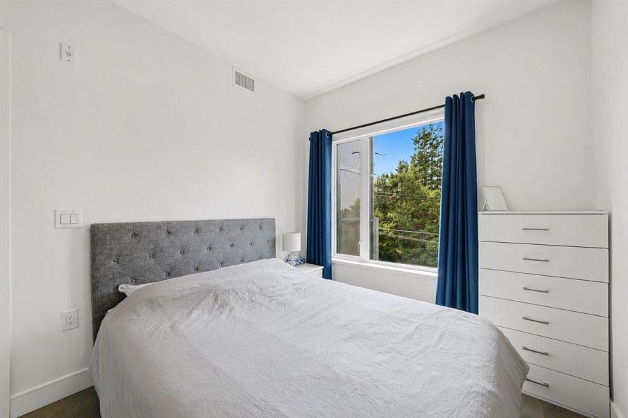 303 477 W 59th Avenue Vancouver, BC - 7
