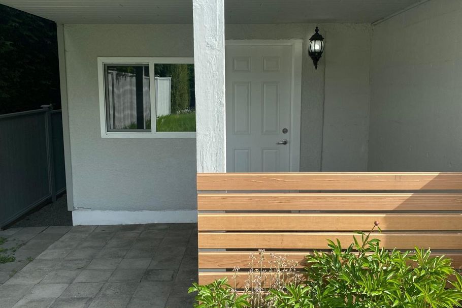 3277 Chesterfield Avenue North Vancouver, BC - 19