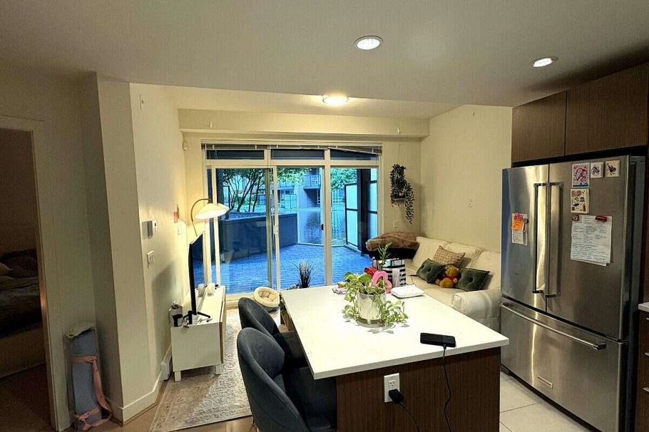 106 3462 Ross Drive Vancouver, BC - 2