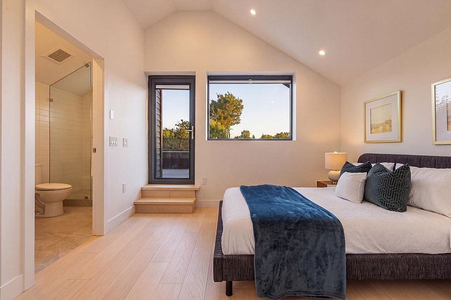 20 W 14th Avenue Vancouver, BC - 23
