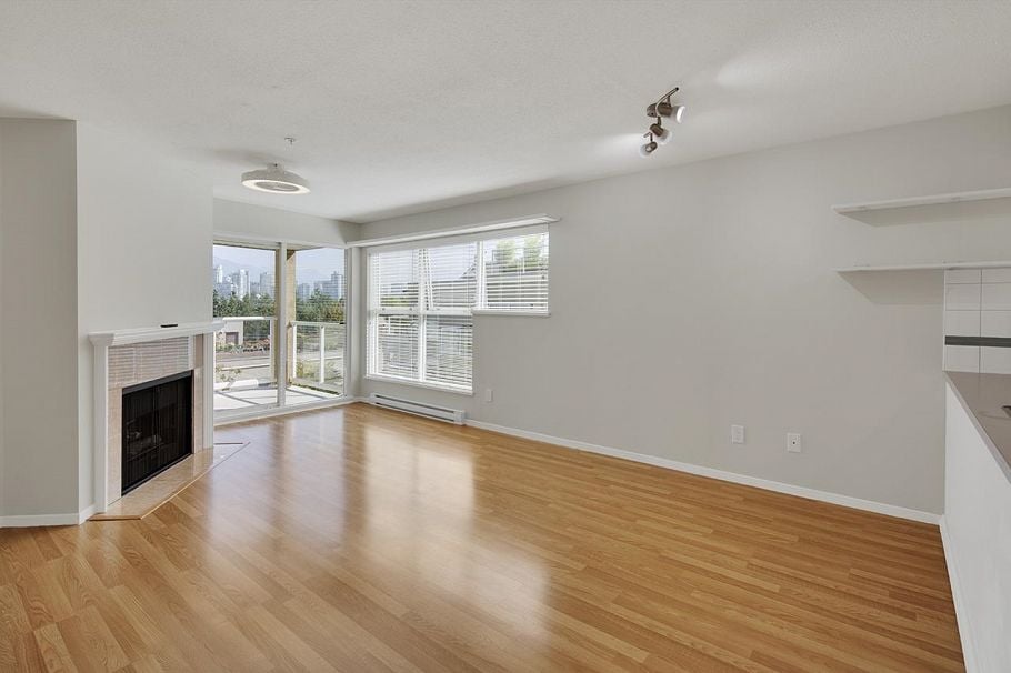 204 943 W 8th Avenue Vancouver, BC - 6