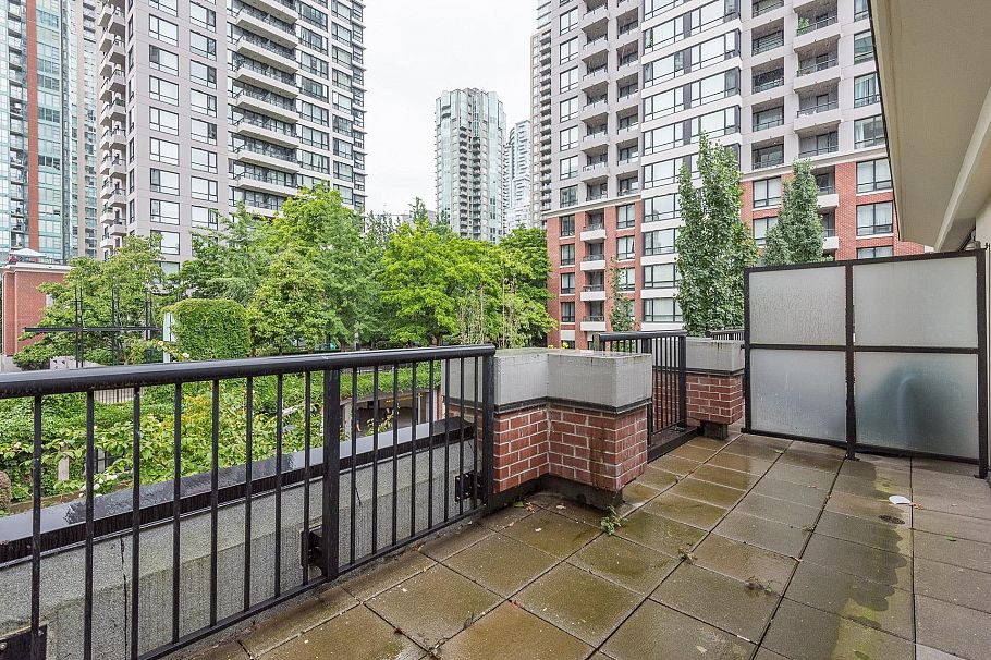 973 Mainland Street Vancouver, BC - 28