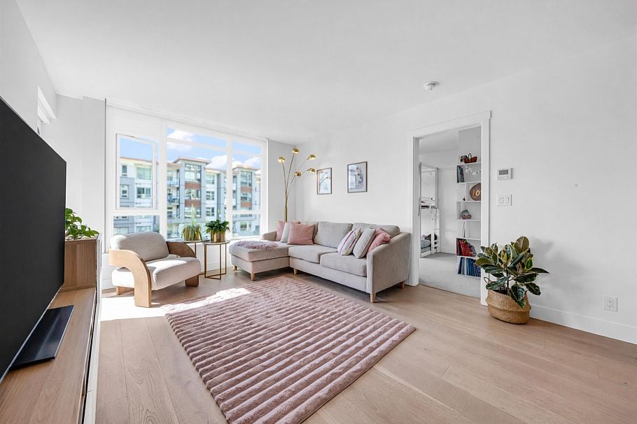 2707 Library Lane North Vancouver, BC - 3