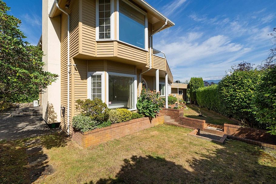 3655 Quesnel Drive Vancouver, BC - 4
