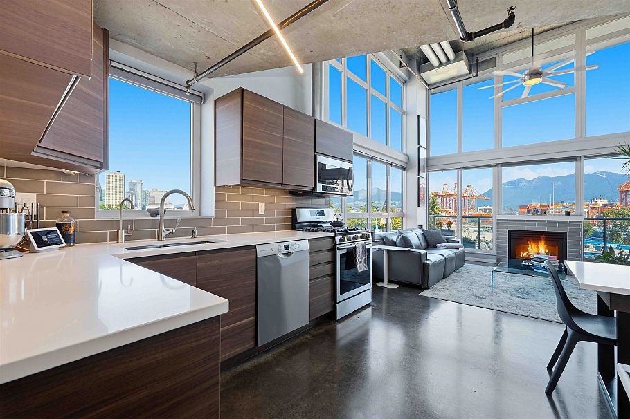 407 289 Alexander Street Vancouver, BC - 6
