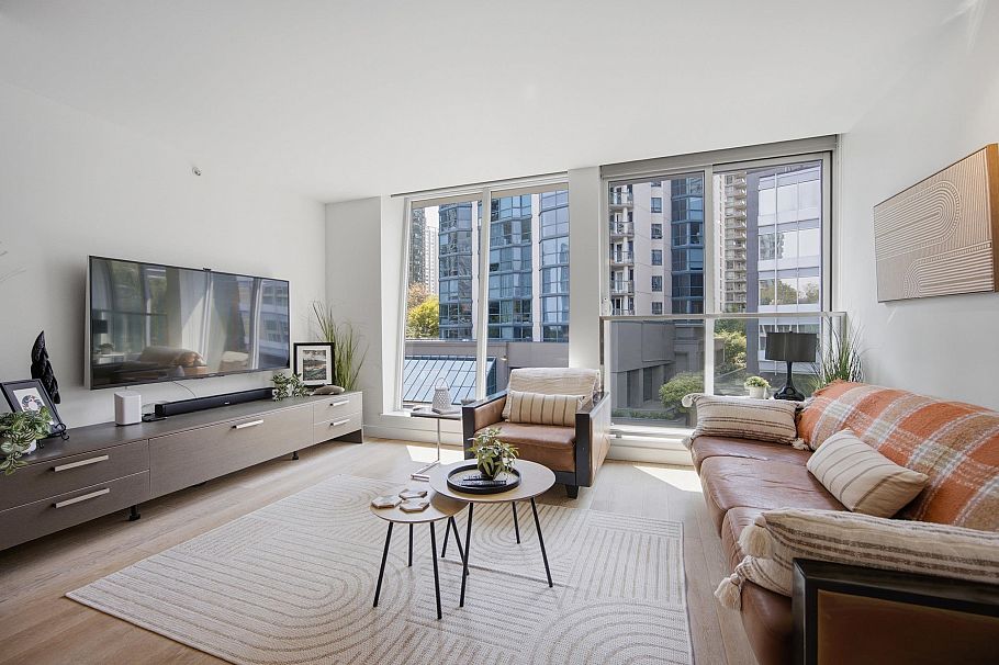 504 1477 W Pender Street Vancouver, BC - 4