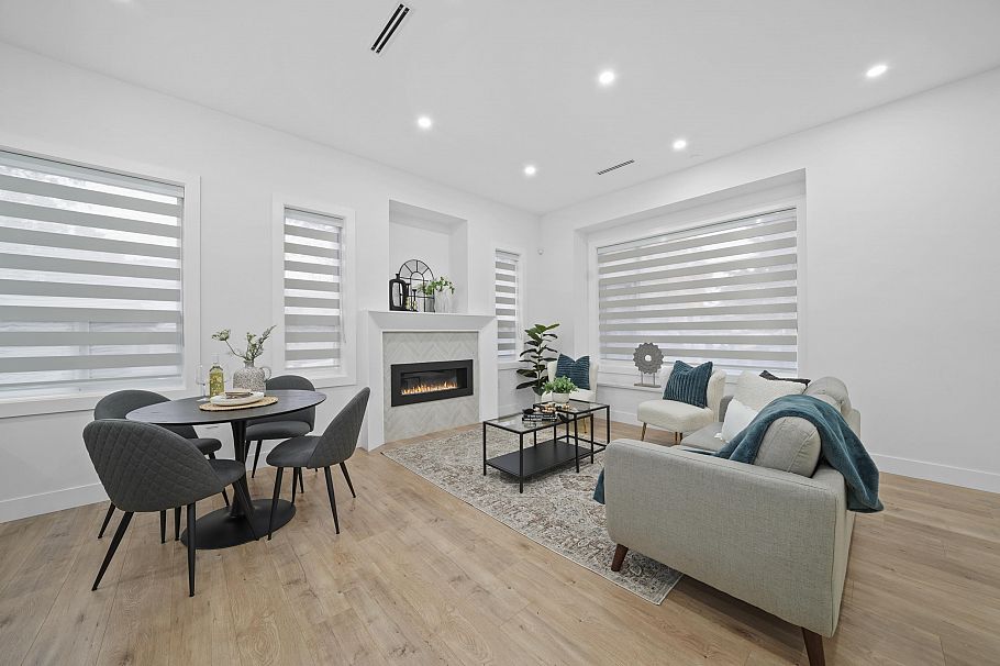 2995 E 17th Avenue Vancouver, BC - 3