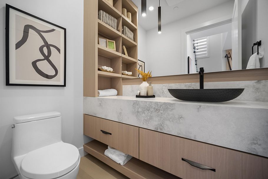 2 5033 Prince Albert Street Vancouver, BC - 10