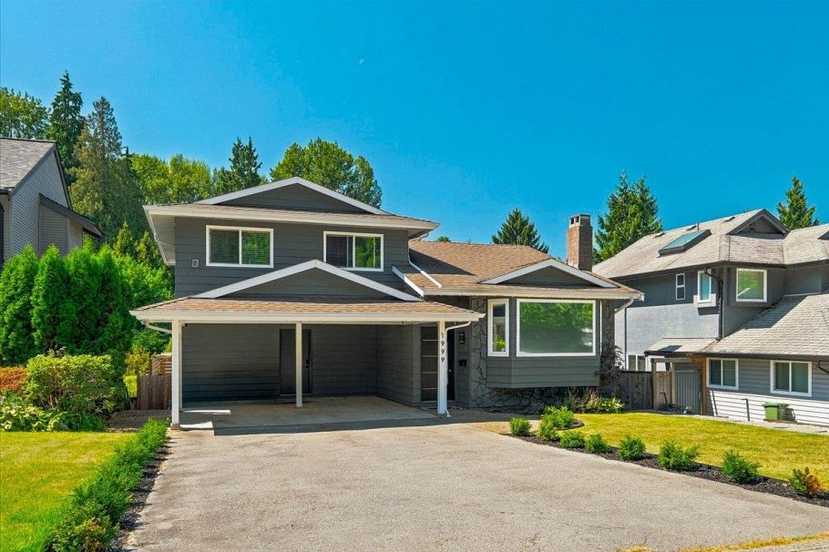 1999 Rufus Drive North Vancouver, BC - 1