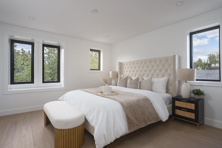 922 E 16th Avenue Vancouver, BC - 11