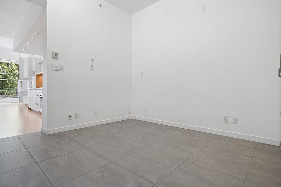 202 36 Water Street Vancouver, BC - 12
