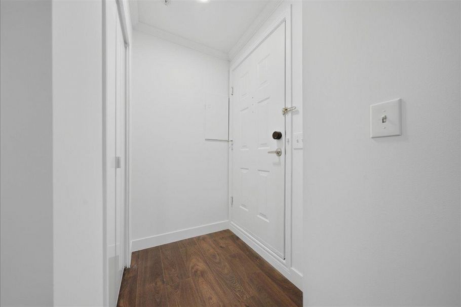729 W 7th Avenue Vancouver, BC - 29