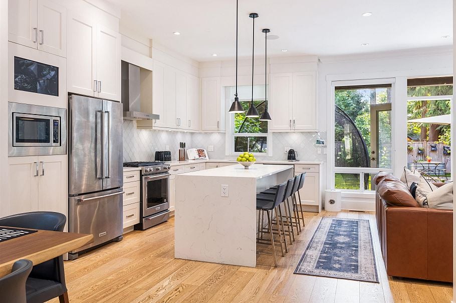 1585 Draycott Road North Vancouver, BC - 10