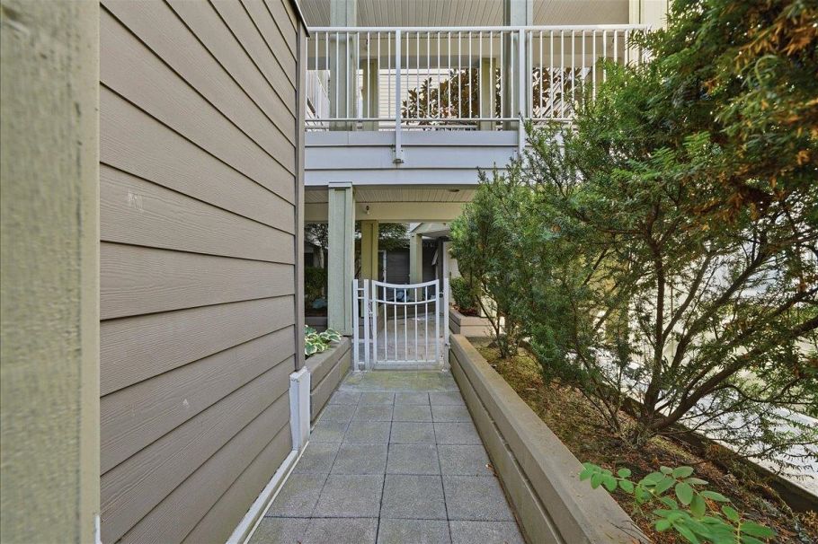 729 W 7th Avenue Vancouver, BC - 32
