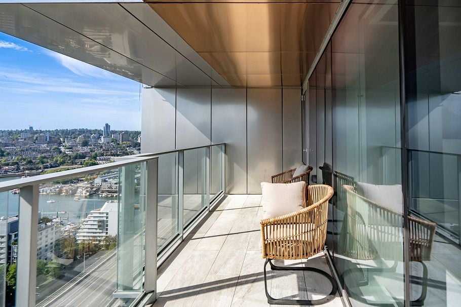 3307 1480 Howe Street Vancouver, BC - 28