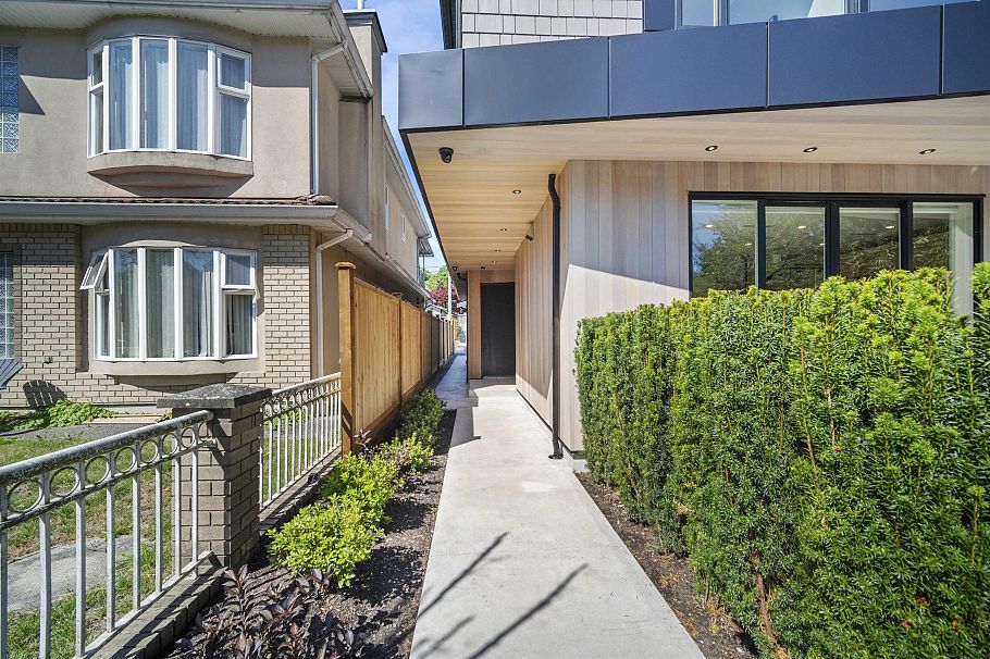 2 5033 Prince Albert Street Vancouver, BC - 14