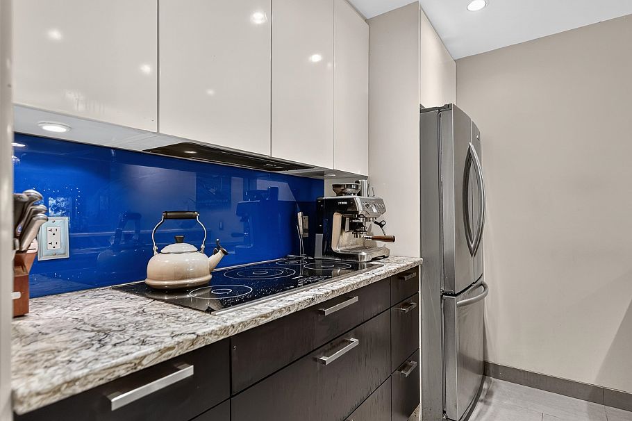 202 936 Bute Street Vancouver, BC - 7