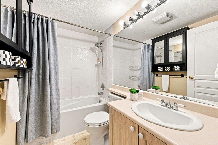 56 3436 Terra Vita Place Vancouver, BC - 23