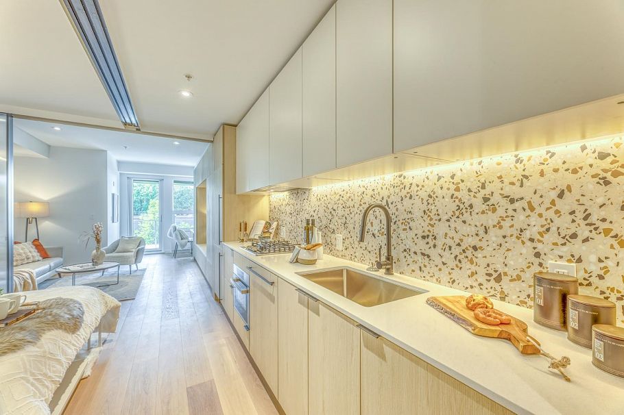512 2471 St. George Street Vancouver, BC - 7