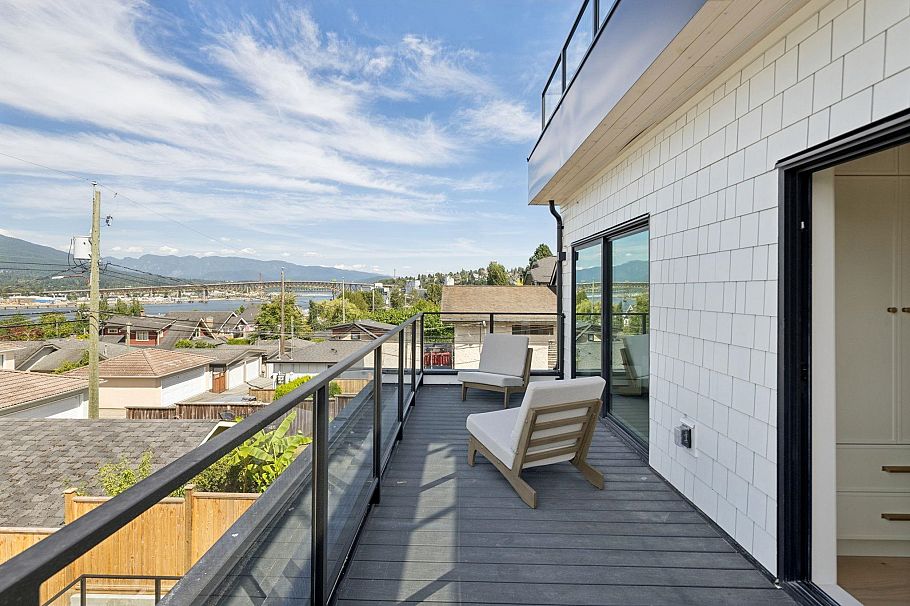 2 2815 Trinity Street Vancouver, BC - 26