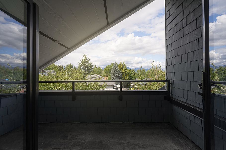 920 E 16th Avenue Vancouver, BC - 24