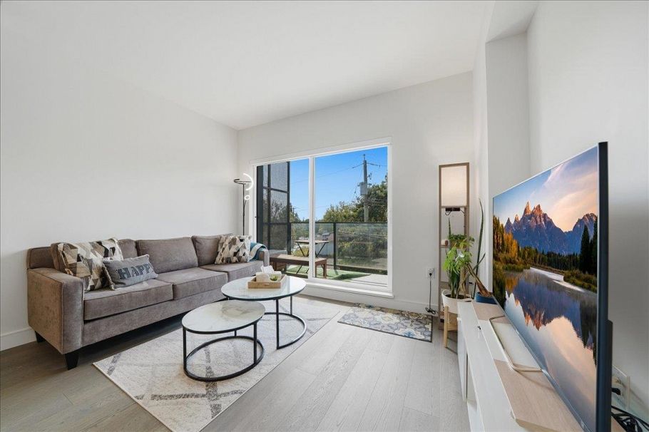 303 477 W 59th Avenue Vancouver, BC - 10