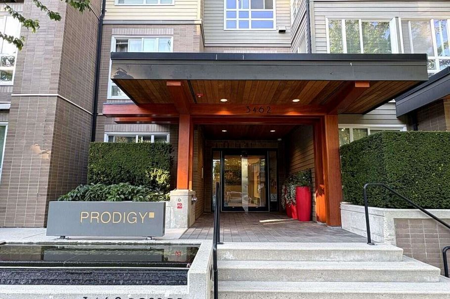 106 3462 Ross Drive Vancouver, BC - 10