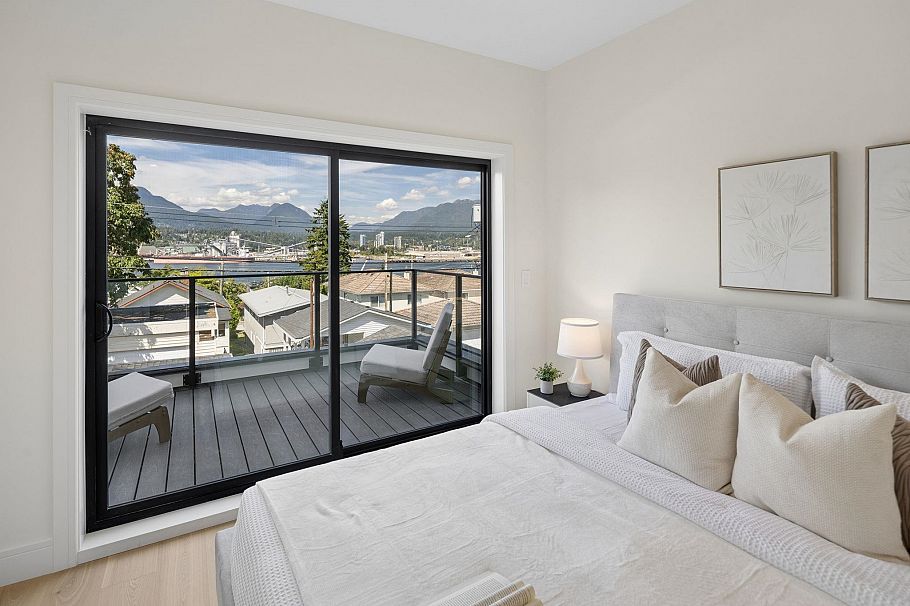 2 2815 Trinity Street Vancouver, BC - 23
