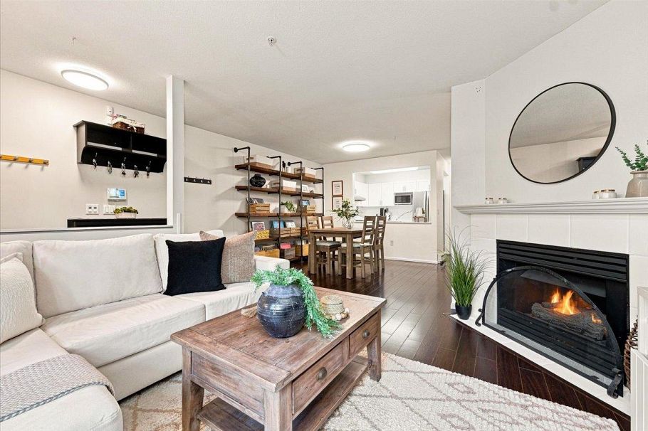 56 3436 Terra Vita Place Vancouver, BC - 4