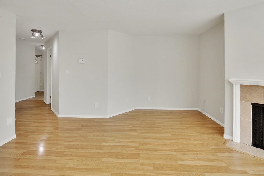 204 943 W 8th Avenue Vancouver, BC - 8