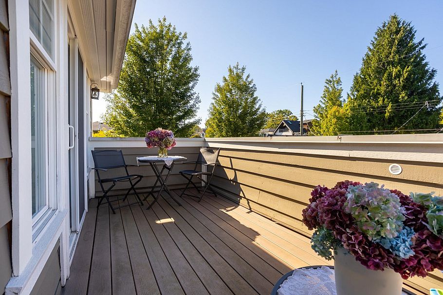 2985 W 16th Avenue Vancouver, BC - 25