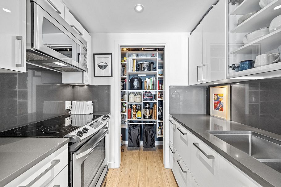 703 983 E Hastings Street Vancouver, BC - 10