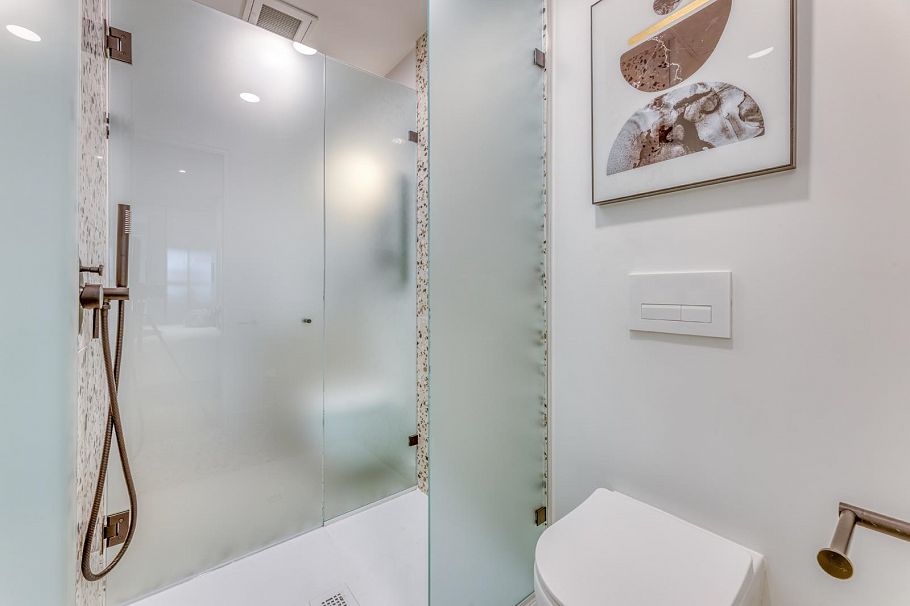 512 2471 St. George Street Vancouver, BC - 20