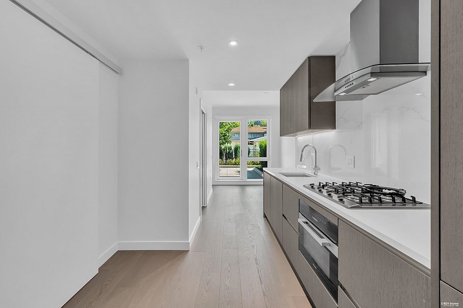 108 5168 Cambie Street Vancouver, BC - 9