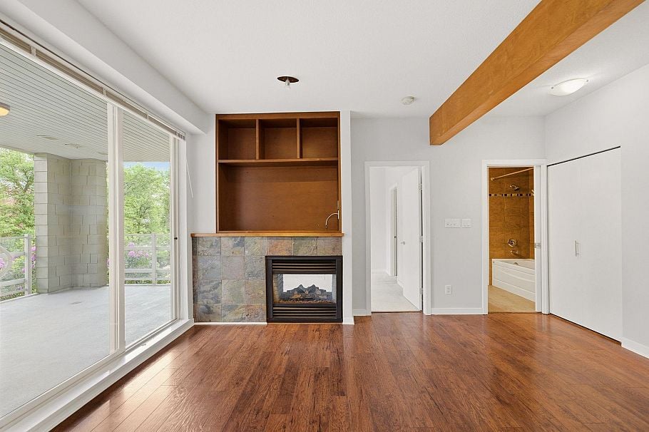 318 560 Raven Woods Drive North Vancouver, BC - 3