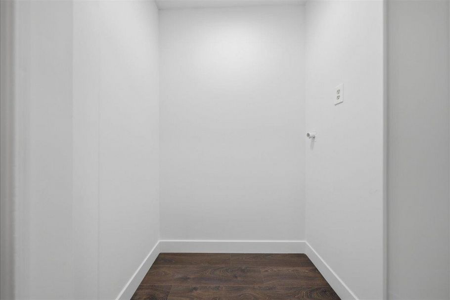729 W 7th Avenue Vancouver, BC - 28