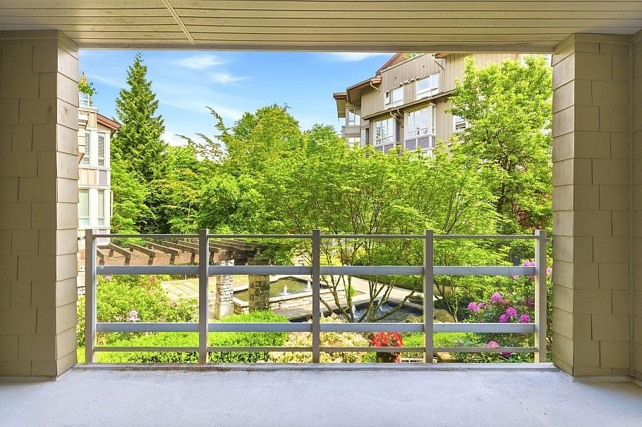 318 560 Raven Woods Drive North Vancouver, BC - 13