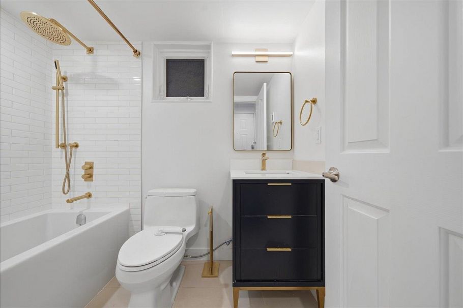 729 W 7th Avenue Vancouver, BC - 18