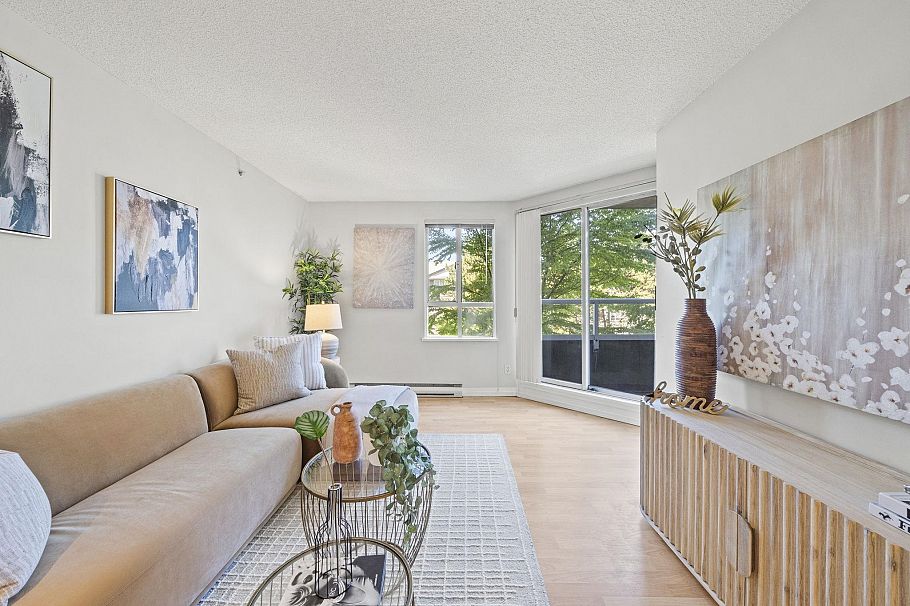 406 3489 Ascot Place Vancouver, BC - 2