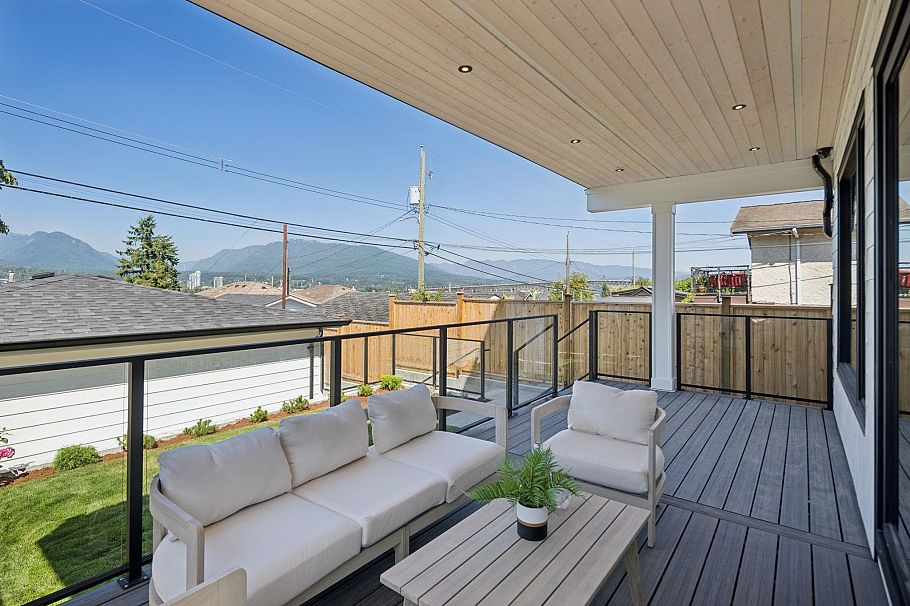 2 2815 Trinity Street Vancouver, BC - 15
