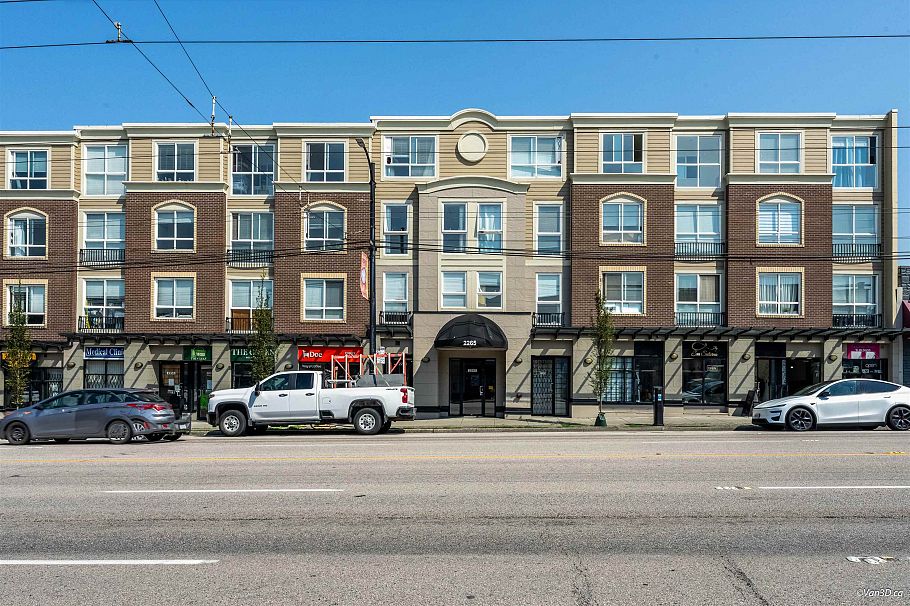 PH1 2265 E Hastings Street Vancouver, BC - 1