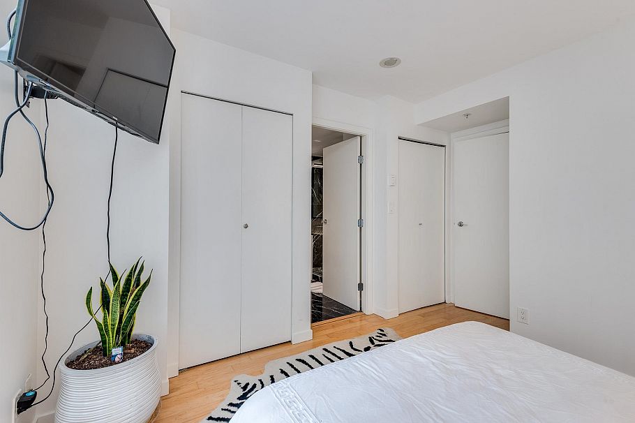 973 Mainland Street Vancouver, BC - 18