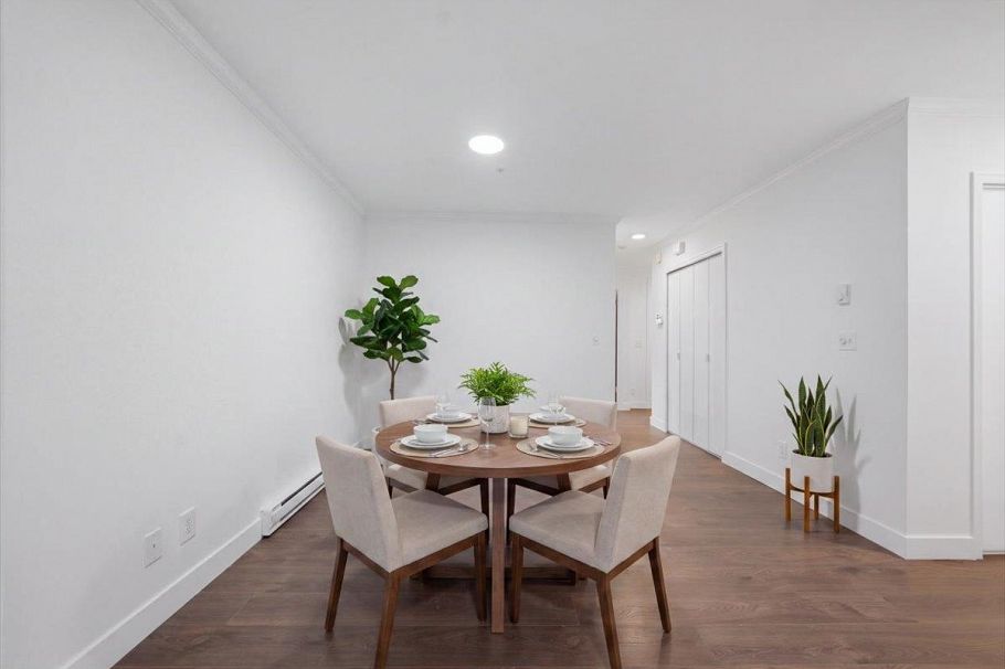 729 W 7th Avenue Vancouver, BC - 10