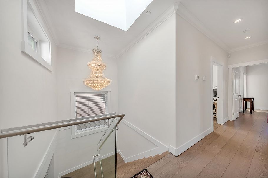 5887 Battison Street Vancouver, BC - 13