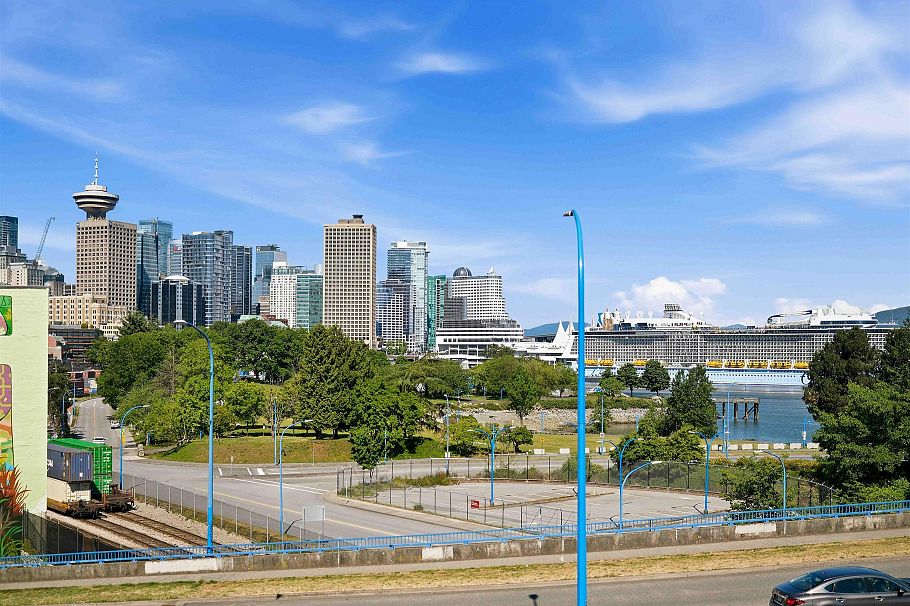 407 289 Alexander Street Vancouver, BC - 24