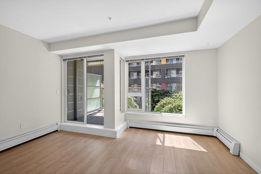 304 384 E 1st Avenue Vancouver, BC - 11